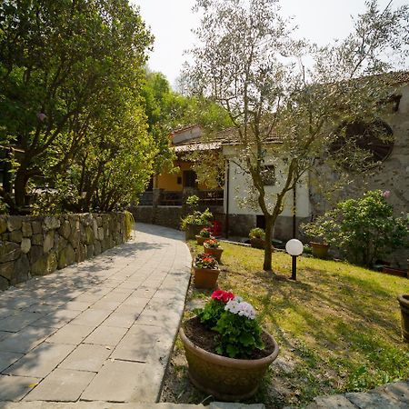 Agriturismo Du Sui Genua Exteriör bild